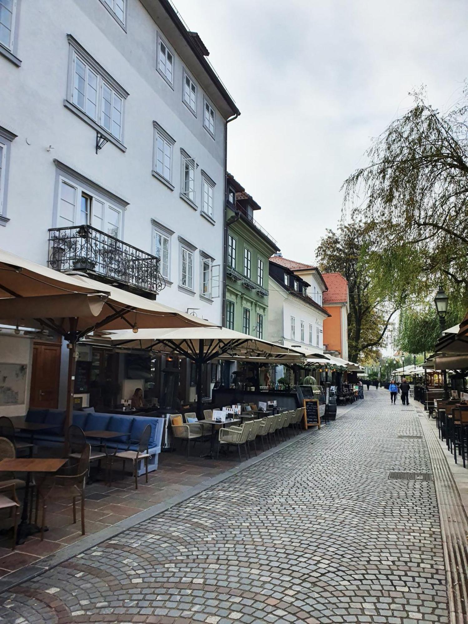 Riverside Elegance Ljubljana Exterior photo